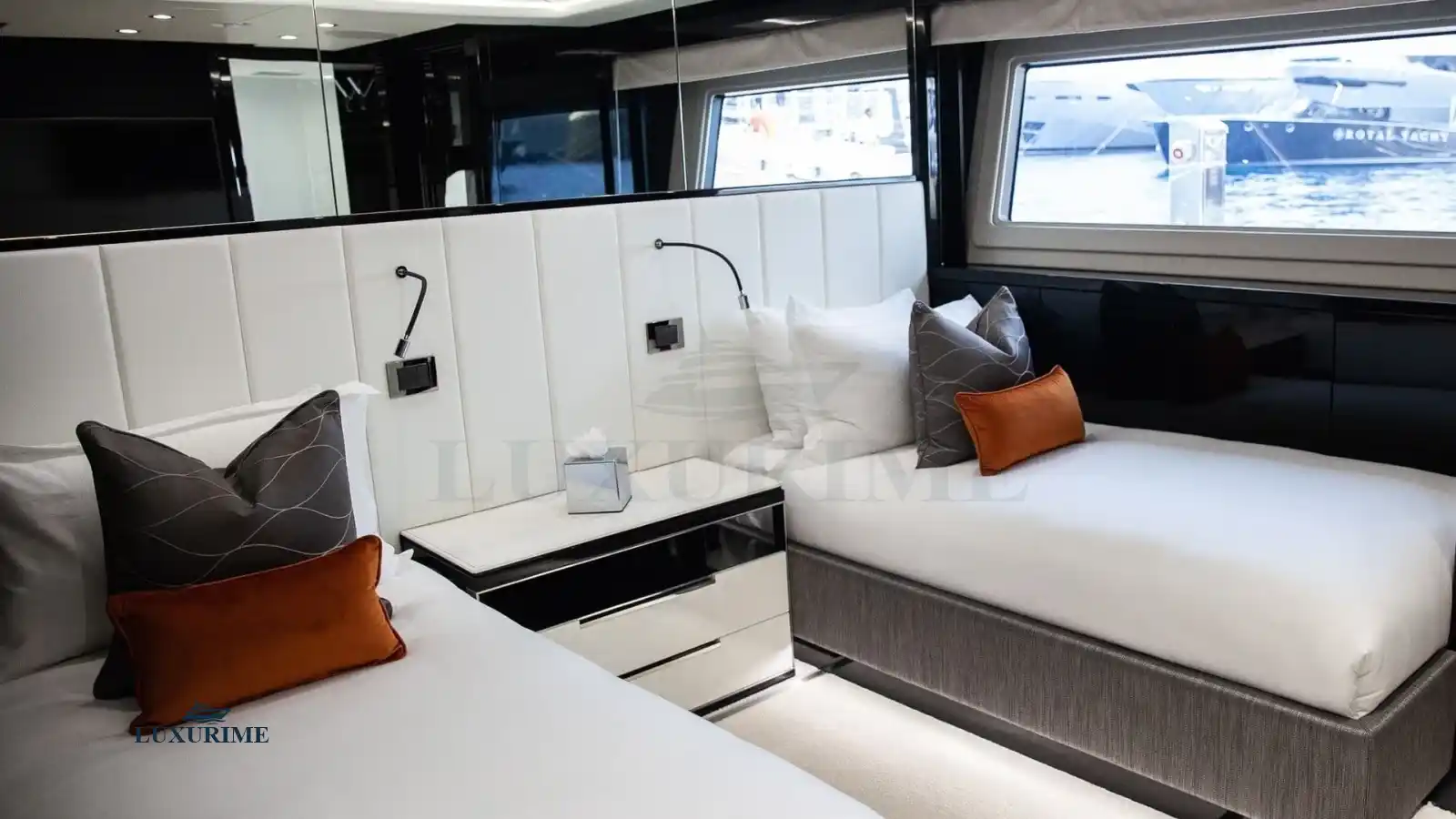 SONISHI Sunseeker 131 Yacht Charter