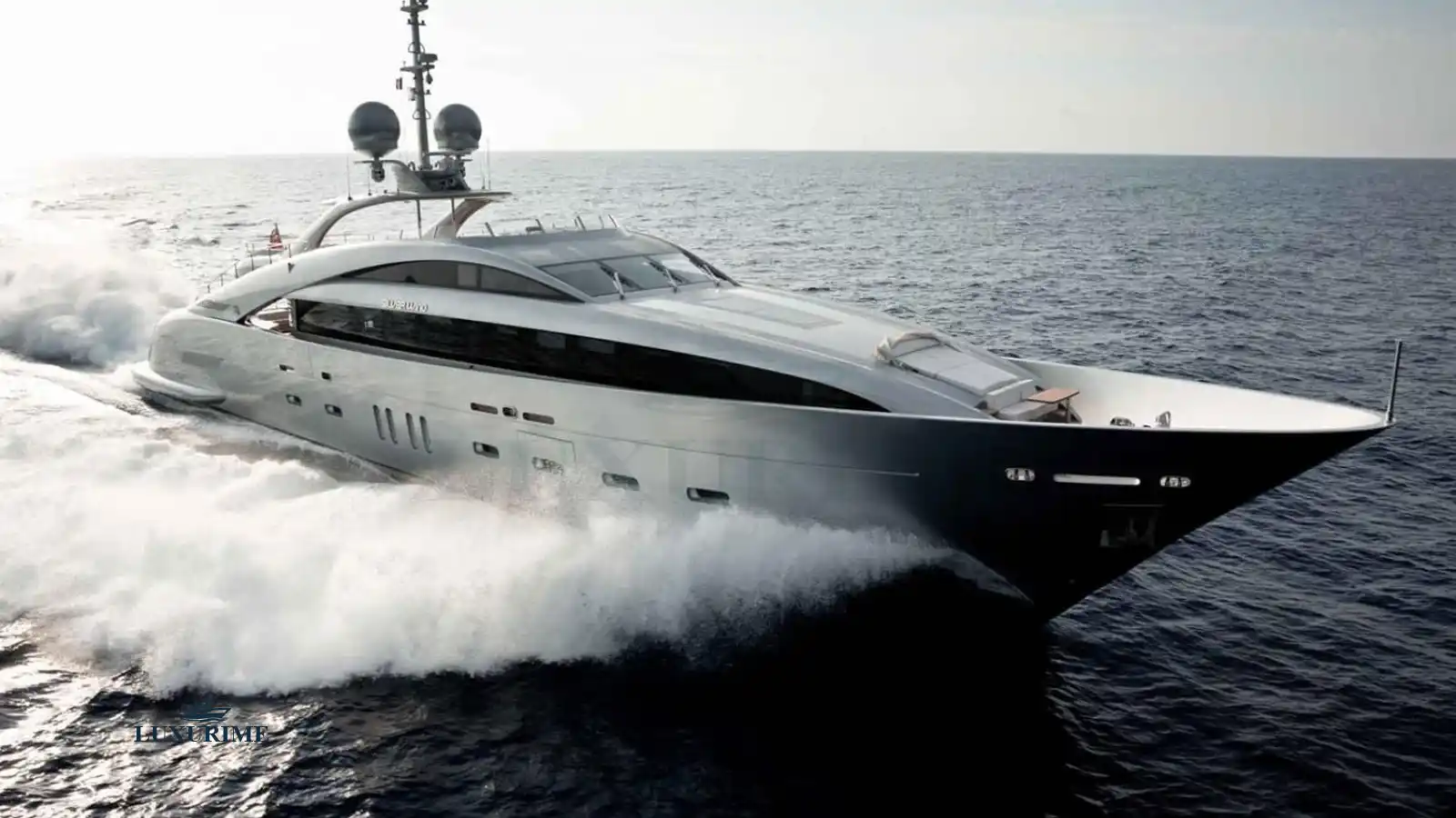 SILVER WIND Isa 140 Yacht Charter