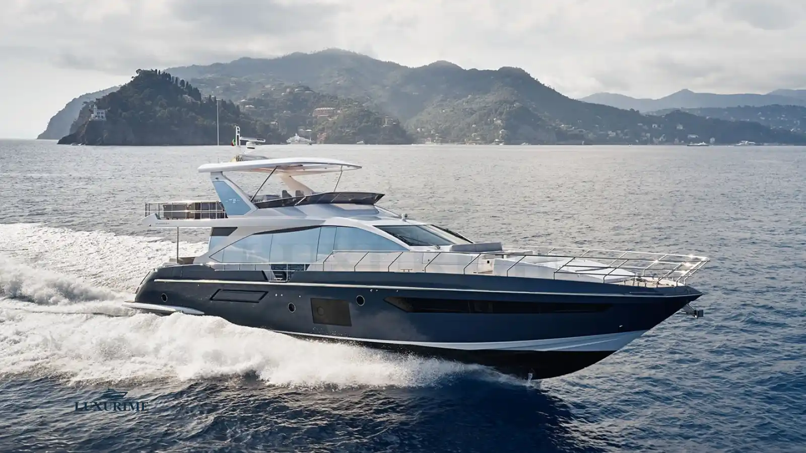 SOLSTICE Azimut 72 Yacht Charter