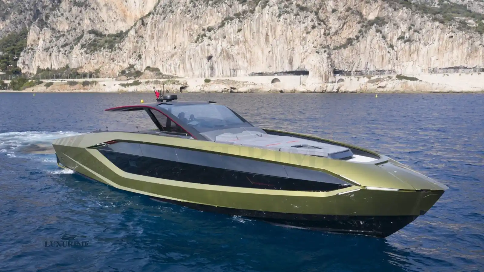 FAST ONE Tecnomar Lamborghini 63 Yacht Charter